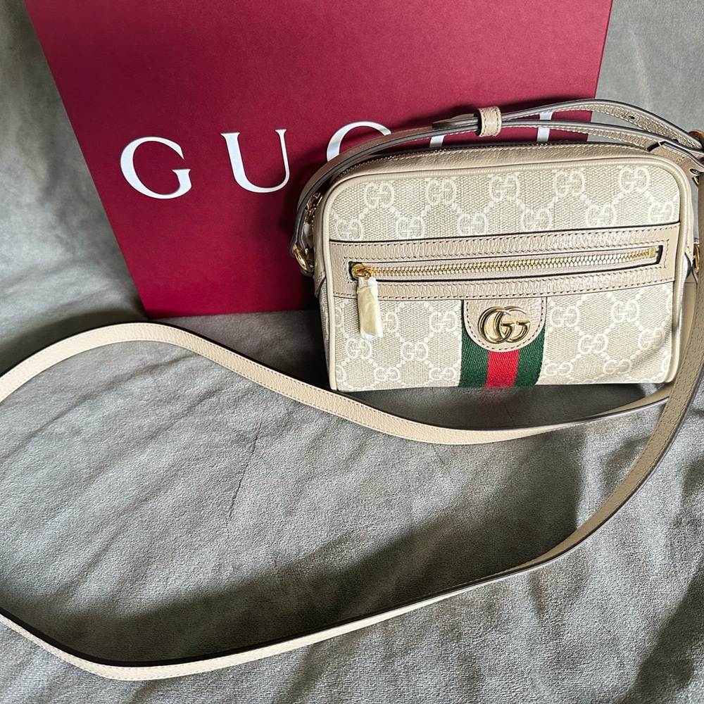 Gucci Cream Crossbody Bag with GG Logo